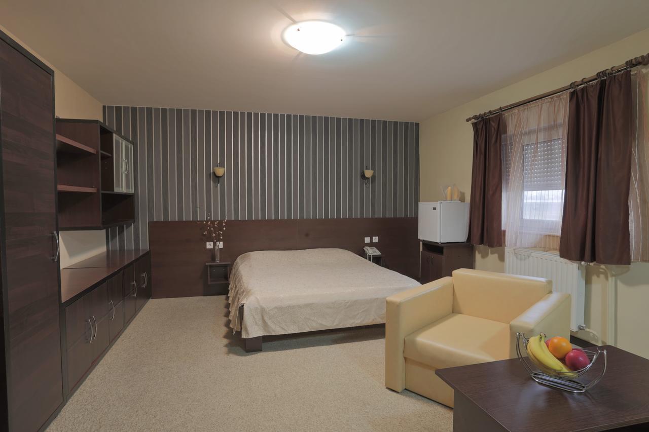 Motel Knez Sombor Exteriér fotografie